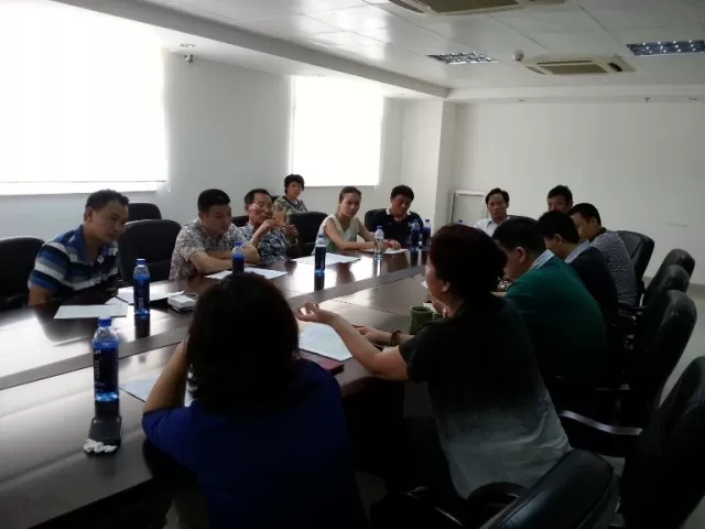 7月17日，组织豆制品企业学习《深圳市豆制品质量安全监督管理若干规定》