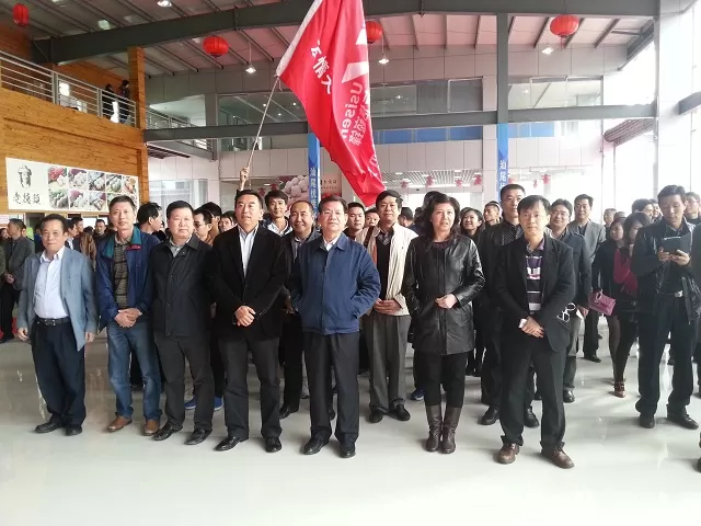 12月12日，协会组织企业参加汕尾市首届水产交易会