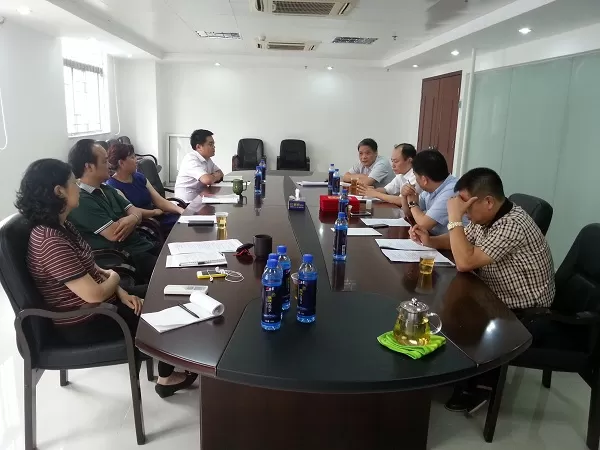 深圳市粮油行业协会召开会议并颁发聘书(6.5)