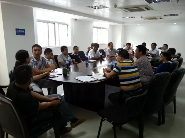 8月28日，豆制品专业委员会召开会议，并成立行业自律监督队