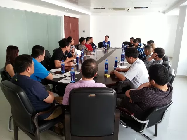 10月14日，协会豆制品企业座谈会，讨论走访中市场的问题及企业的自律，并成立了领导小组